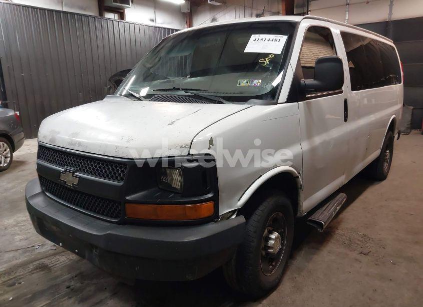 Photo 2 of 2012 Chevrolet Express 2500 LS (VIN 1GAWGPFGXC1114016)