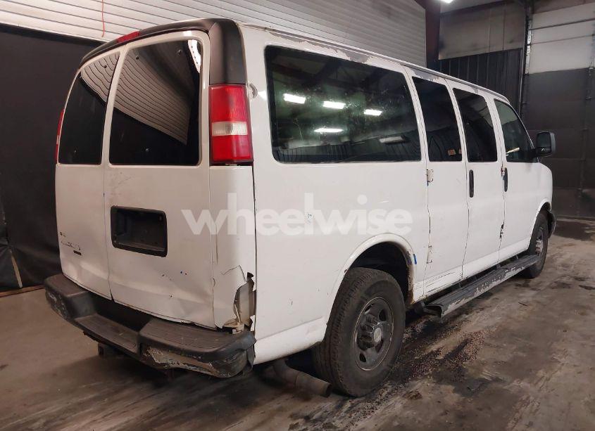 Photo 6 of 2012 Chevrolet Express 2500 LS (VIN 1GAWGPFGXC1114016)