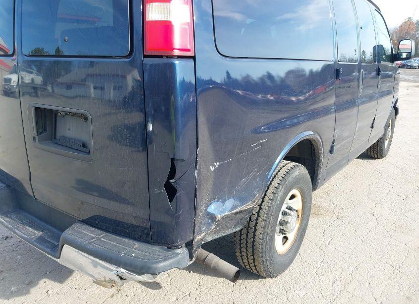 Photo 6 of 2012 Chevrolet Express 2500 LT (VIN 1GAWGRFA2C1130993)