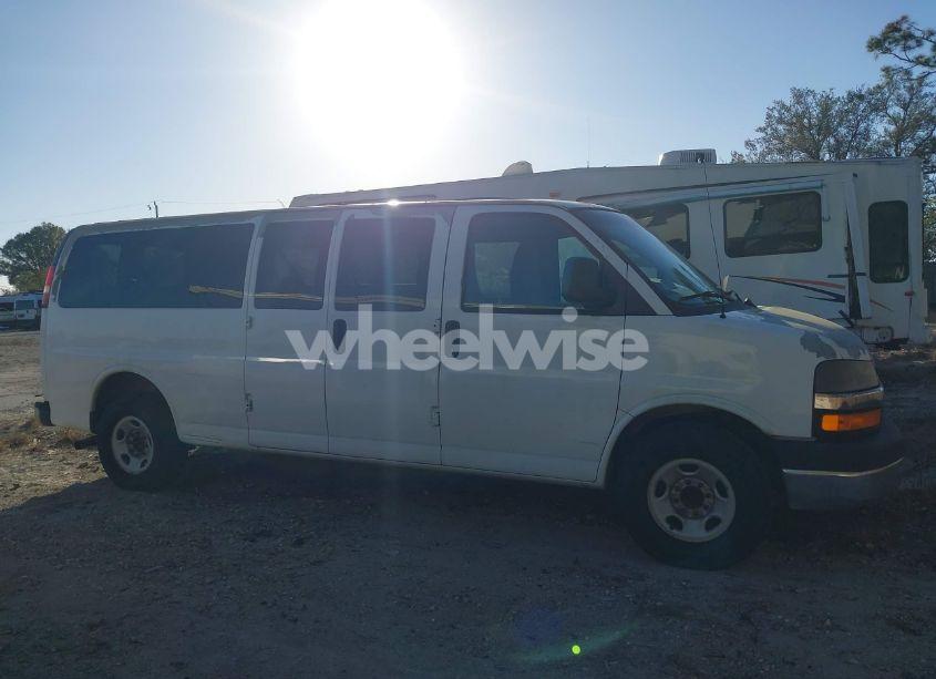 Photo 13 of 2012 Chevrolet Express 3500 LT (VIN 1GAZG1FA3C1128586)