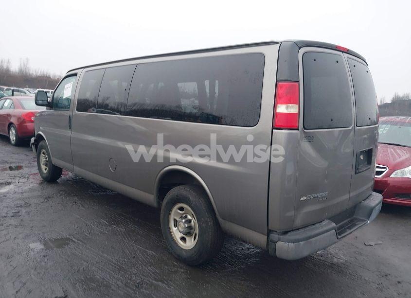 Photo 3 of 2012 Chevrolet Express 3500 LT (VIN 1GAZG1FA3C1197956)