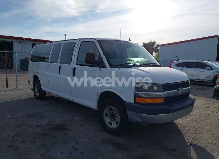 2013 Chevrolet Express 3500 LT (VIN 1GAZG1FA4D1167740) main photo