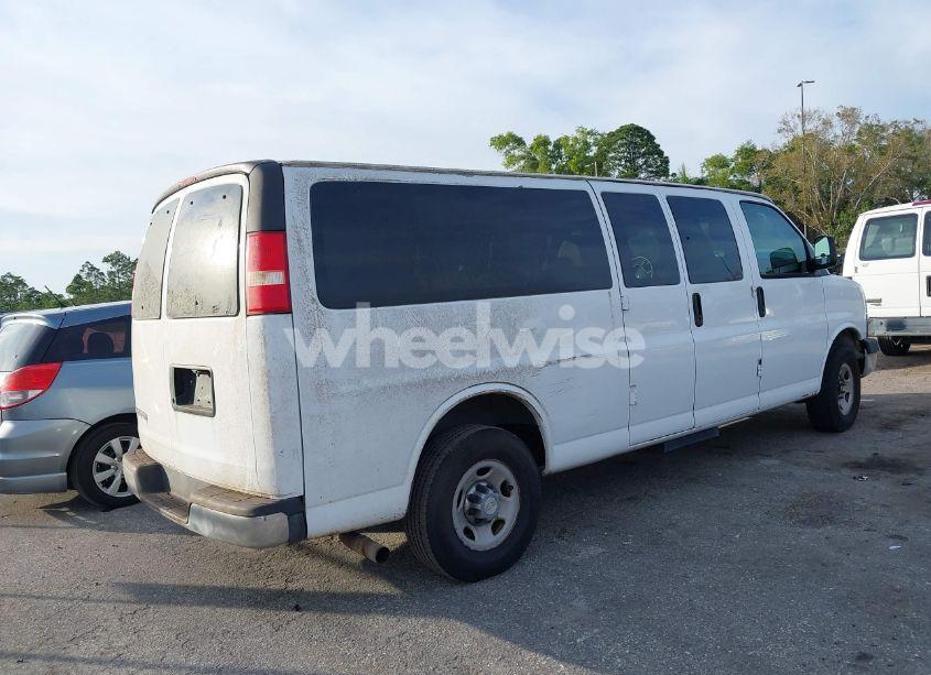 Photo 4 of 2013 Chevrolet Express 3500 LT (VIN 1GAZG1FA4D1167740)