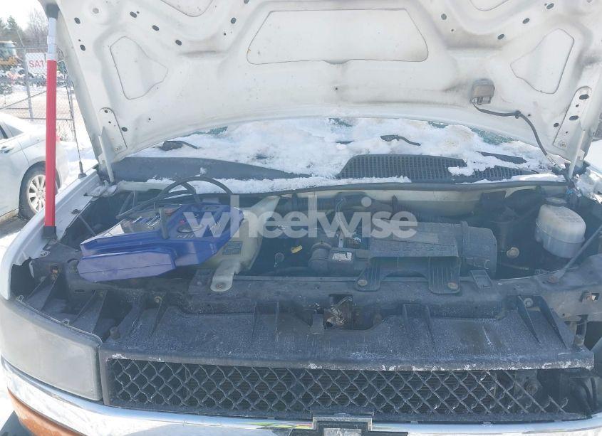 Photo 10 of 2012 Chevrolet Express 3500 LT (VIN 1GAZG1FG0C1150999)