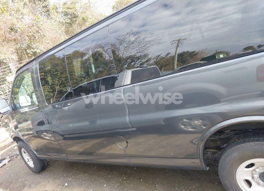 Photo 15 of 2014 Chevrolet Express 3500 LT (VIN 1GAZG1FG4E1177819)