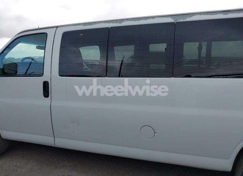 Photo 14 of 2011 Chevrolet Express 3500 LT (VIN 1GAZG1FG5B1149331)