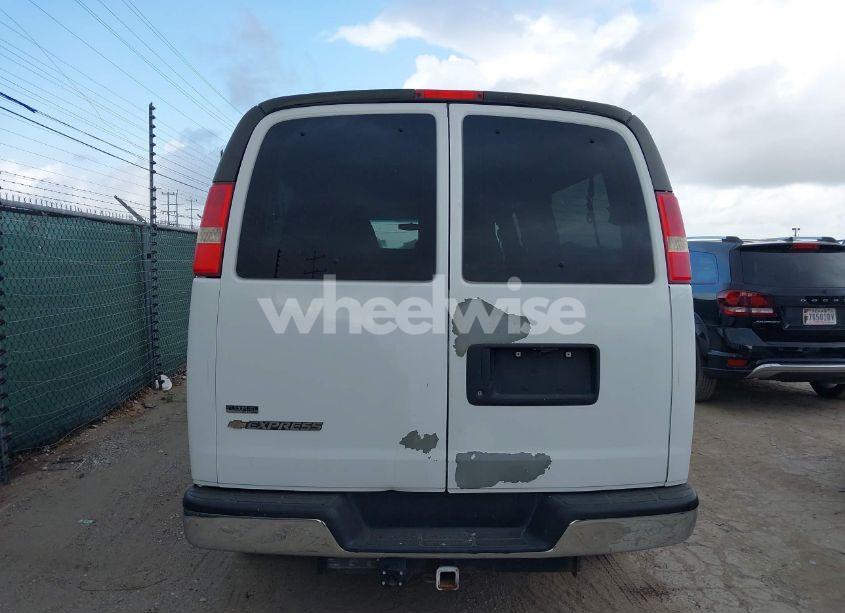 Photo 16 of 2011 Chevrolet Express 3500 LT (VIN 1GAZG1FG5B1149331)