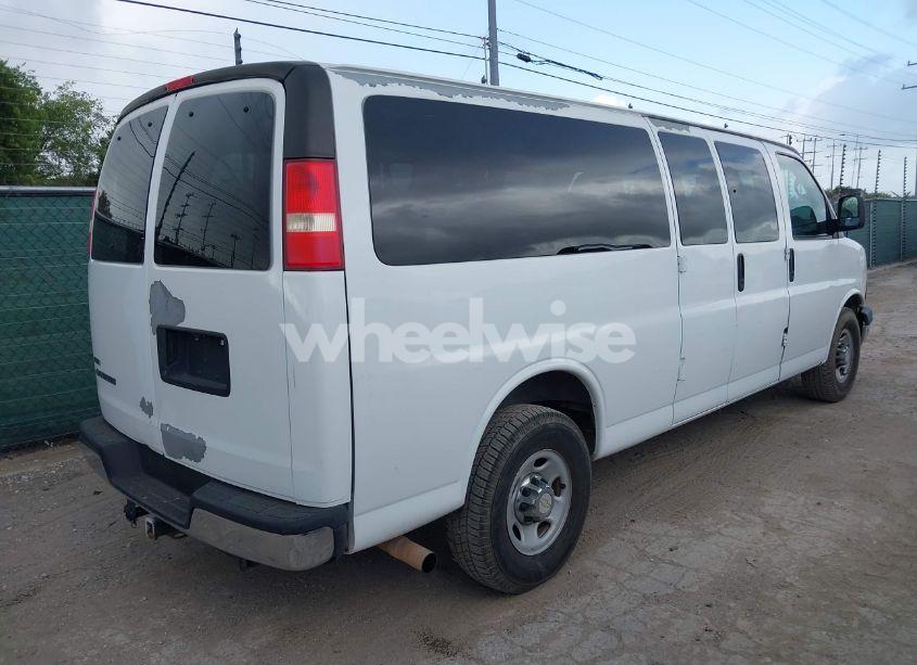 Photo 4 of 2011 Chevrolet Express 3500 LT (VIN 1GAZG1FG5B1149331)