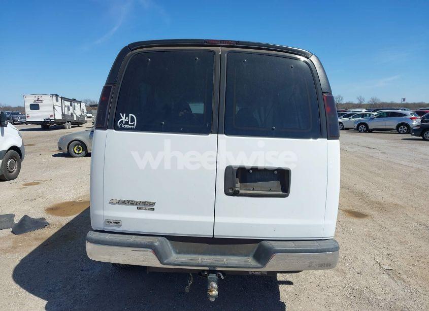 Photo 16 of 2014 Chevrolet Express 3500 LT (VIN 1GAZG1FG6E1181922)