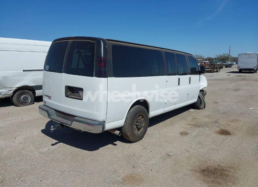Photo 4 of 2014 Chevrolet Express 3500 LT (VIN 1GAZG1FG6E1181922)