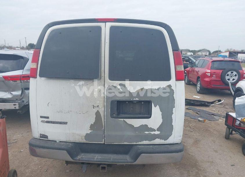 Photo 17 of 2011 Chevrolet Express 3500 LT (VIN 1GAZG1FG8B1150943)