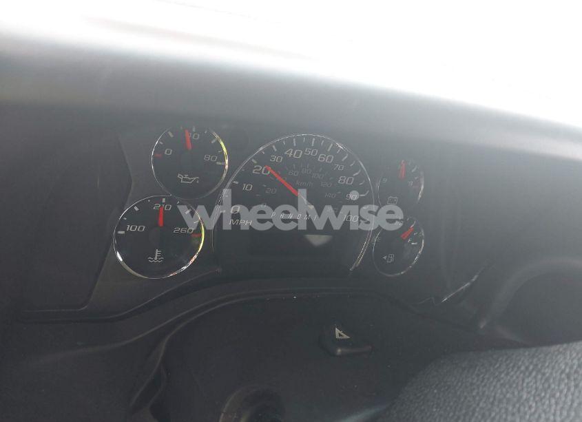 Photo 7 of 2011 Chevrolet Express 3500 LT (VIN 1GAZG1FG8B1150943)