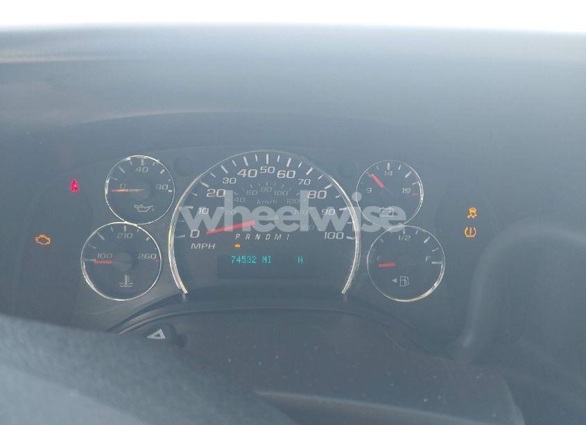 Photo 7 of 2015 Chevrolet Express 3500 LT (VIN 1GAZG1FGXF1186123)