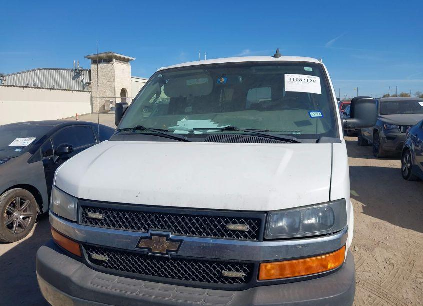 Photo 12 of 2016 Chevrolet Express 3500 LT (VIN 1GAZGMFG5G1264634)