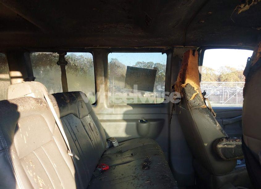 Photo 8 of 2016 Chevrolet Express 3500 LS (VIN 1GAZGNFFXG1182086)