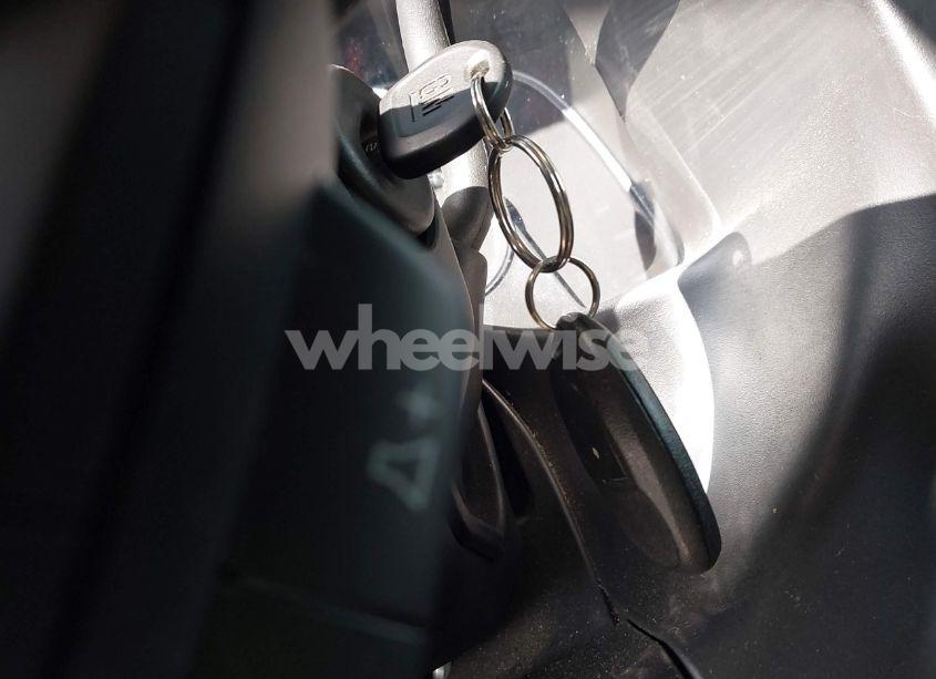 Photo 11 of 2020 Chevrolet Express PASSENGER RWD 3500 EXTENDED WHEELBASE LS (VIN 1GAZGNFG0L1242492)