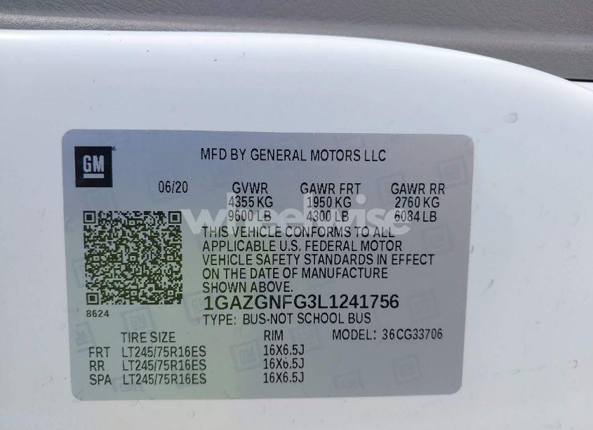Photo 9 of 2020 Chevrolet Express PASSENGER RWD 3500 EXTENDED WHEELBASE LS (VIN 1GAZGNFG3L1241756)