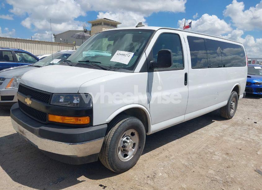 Photo 2 of 2020 Chevrolet Express PASSENGER RWD 3500 EXTENDED WHEELBASE LS (VIN 1GAZGNFG6L1242285)