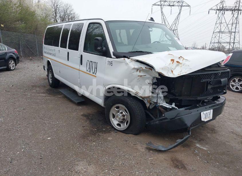 2023 Chevrolet Express PASSENGER RWD 3500 EXTENDED WHEELBASE LS (VIN 1GAZGNFP2P1137216) main photo