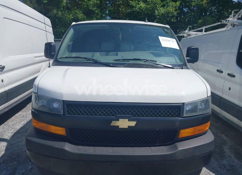 Photo 12 of 2023 Chevrolet Express PASSENGER RWD 3500 EXTENDED WHEELBASE LS (VIN 1GAZGNFP7P1133565)