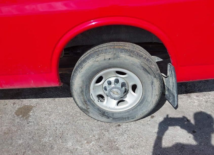 Photo 6 of 2016 Chevrolet Express 3500 LT (VIN 1GAZGPFG0G1158612)