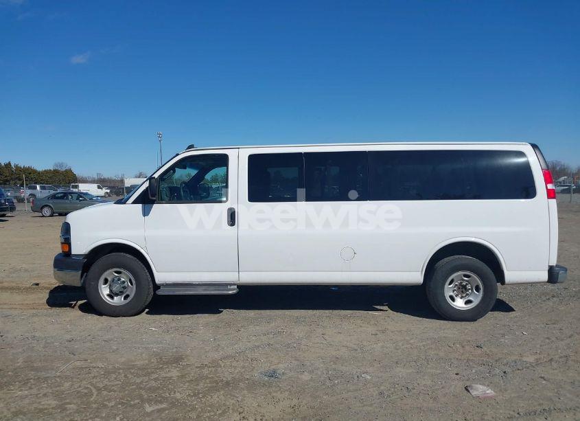 Photo 14 of 2016 Chevrolet Express 3500 LT (VIN 1GAZGPFG0G1189925)