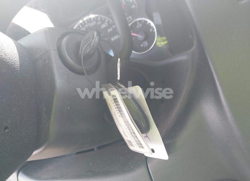 Photo 11 of 2020 Chevrolet Express PASSENGER RWD 3500 EXTENDED WHEELBASE LT (VIN 1GAZGPFG1L1201171)