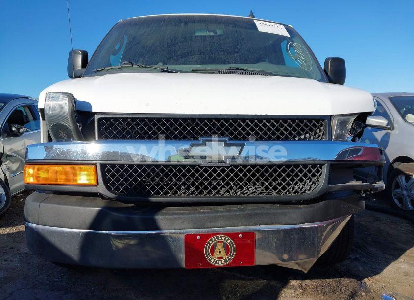 Photo 12 of 2017 Chevrolet Express 3500 LT (VIN 1GAZGPFG2H1227477)