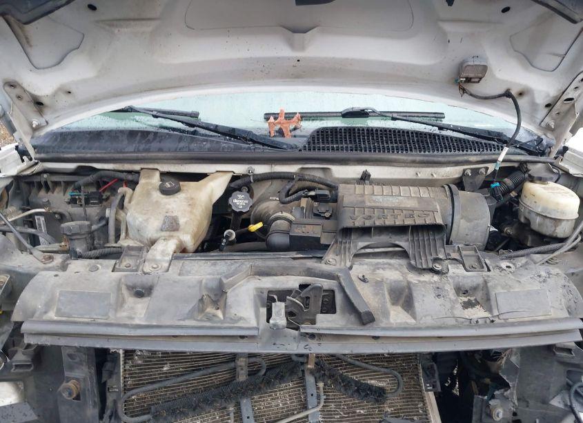 Photo 10 of 2017 Chevrolet Express 3500 LT (VIN 1GAZGPFG2H1340653)