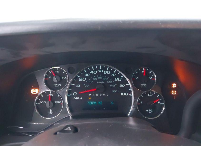 Photo 7 of 2017 Chevrolet Express 3500 LT (VIN 1GAZGPFG3H1278549)