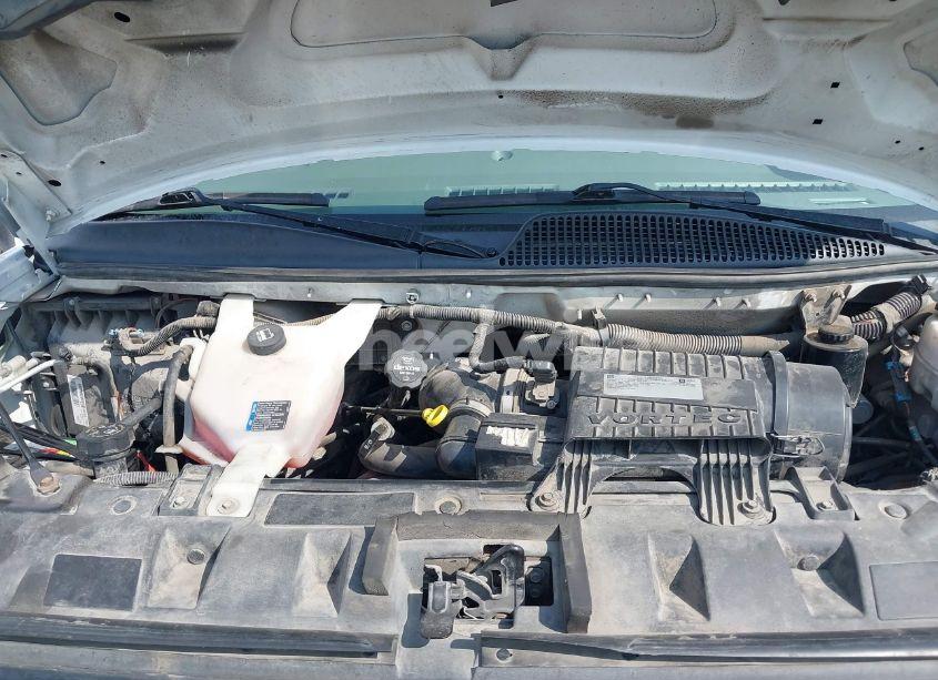 Photo 10 of 2019 Chevrolet Express 3500 LT (VIN 1GAZGPFG4K1221865)