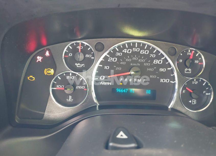 Photo 7 of 2020 Chevrolet Express PASSENGER RWD 3500 EXTENDED WHEELBASE LT (VIN 1GAZGPFG4L1209801)