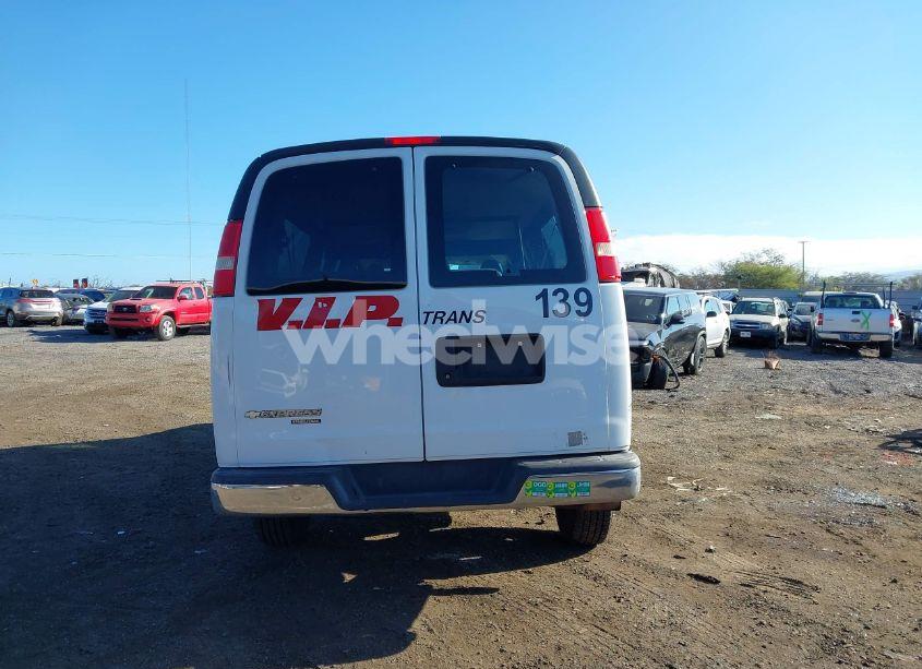 Photo 16 of 2016 Chevrolet Express 3500 LT (VIN 1GAZGPFG5G1288255)