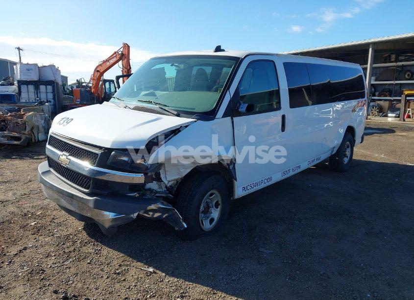 Photo 6 of 2016 Chevrolet Express 3500 LT (VIN 1GAZGPFG5G1288255)
