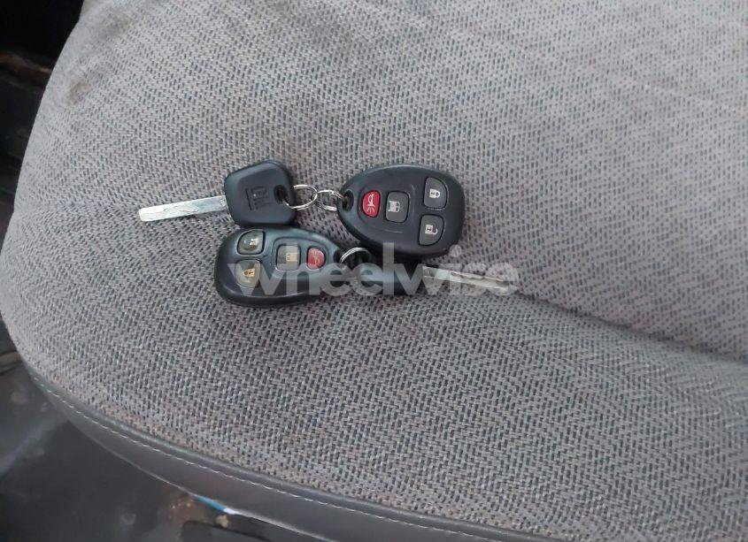 Photo 11 of 2017 Chevrolet Express 3500 LT (VIN 1GAZGPFG5H1196354)