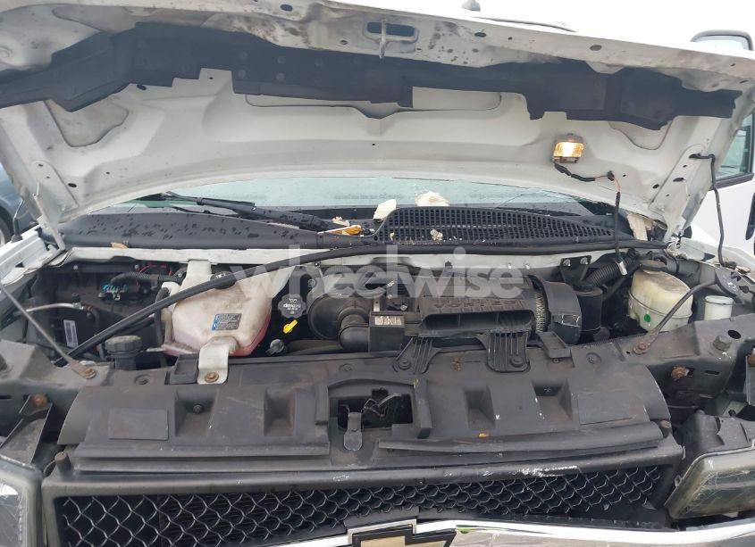 Photo 10 of 2016 Chevrolet Express 3500 LT (VIN 1GAZGPFG6G1239033)