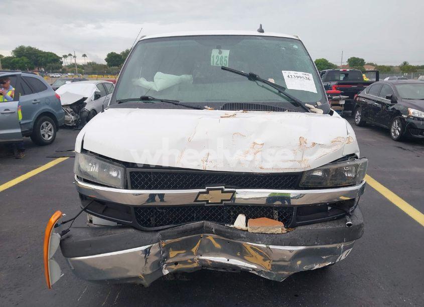 Photo 12 of 2016 Chevrolet Express 3500 LT (VIN 1GAZGPFG6G1239033)