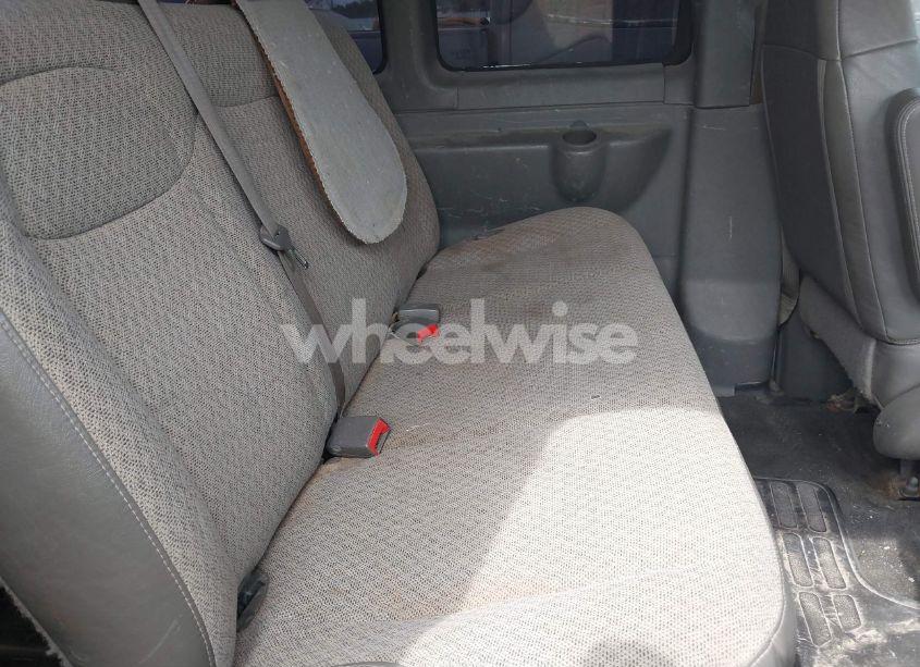 Photo 8 of 2017 Chevrolet Express 3500 LT (VIN 1GAZGPFG7H1144255)