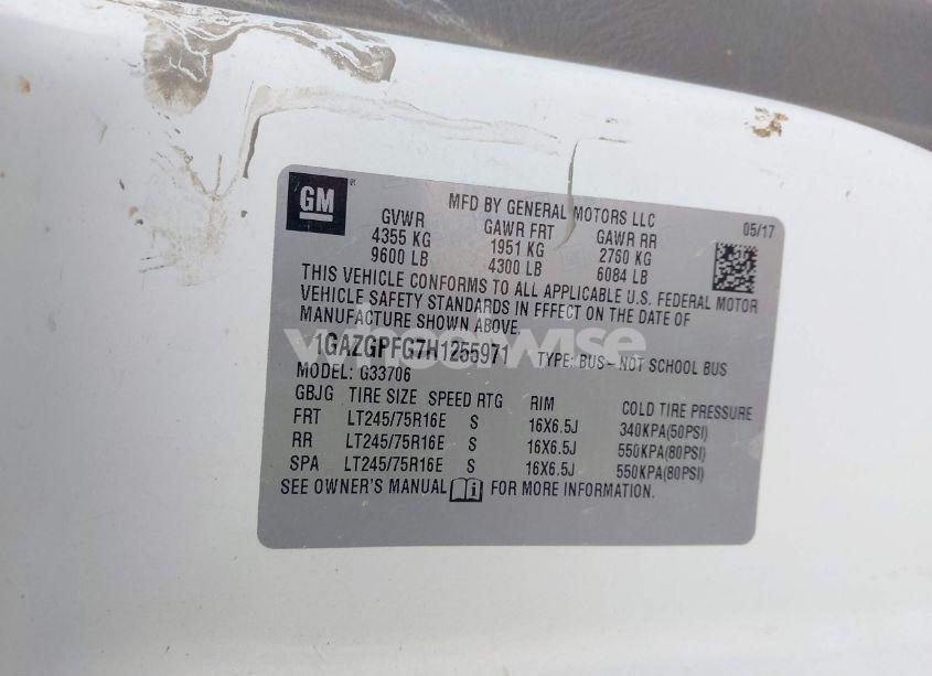 Photo 9 of 2017 Chevrolet Express 3500 LT (VIN 1GAZGPFG7H1255971)