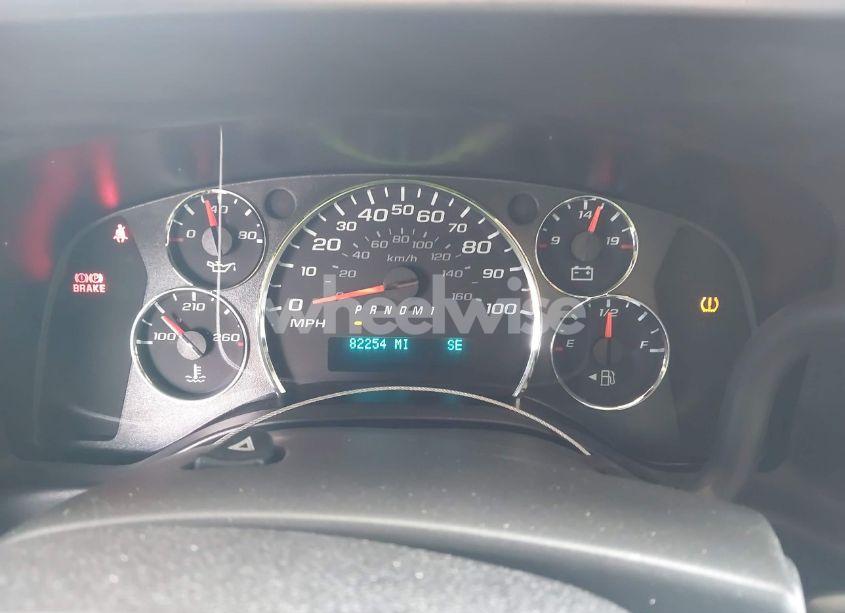 Photo 7 of 2020 Chevrolet Express PASSENGER RWD 3500 EXTENDED WHEELBASE LT (VIN 1GAZGPFG8L1124234)
