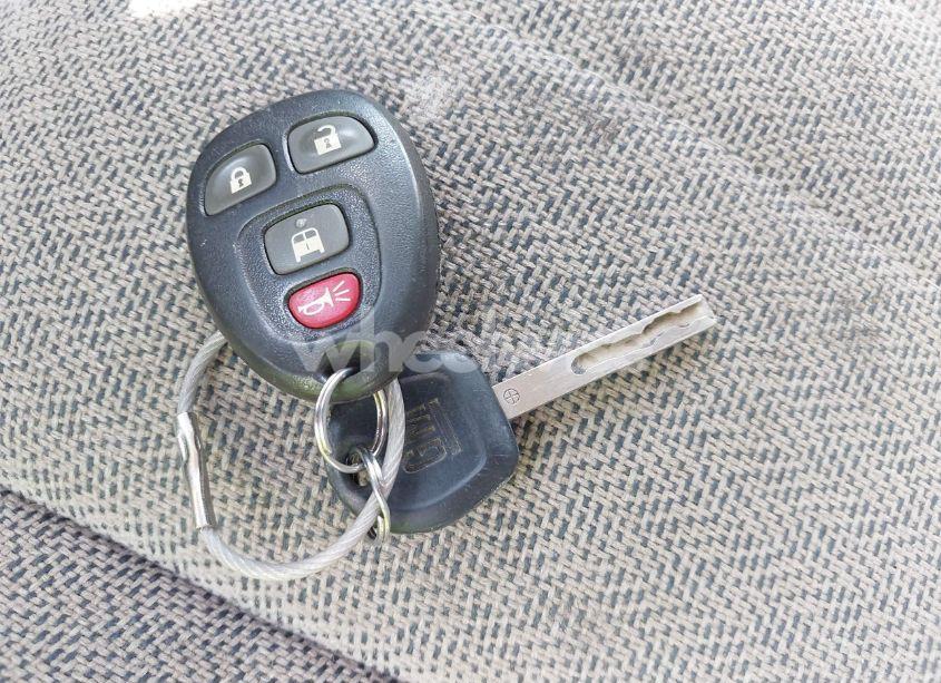 Photo 11 of 2020 Chevrolet Express PASSENGER RWD 3500 EXTENDED WHEELBASE LT (VIN 1GAZGPFG8L1139879)