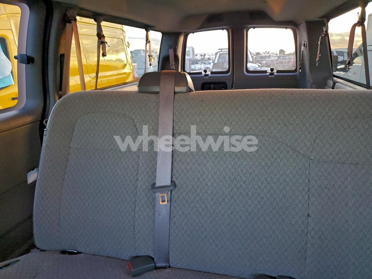 Photo 10 of 2025 CHEVROLET EXPRESS G3500 LT (VIN 1GAZGPFP4S1212101)