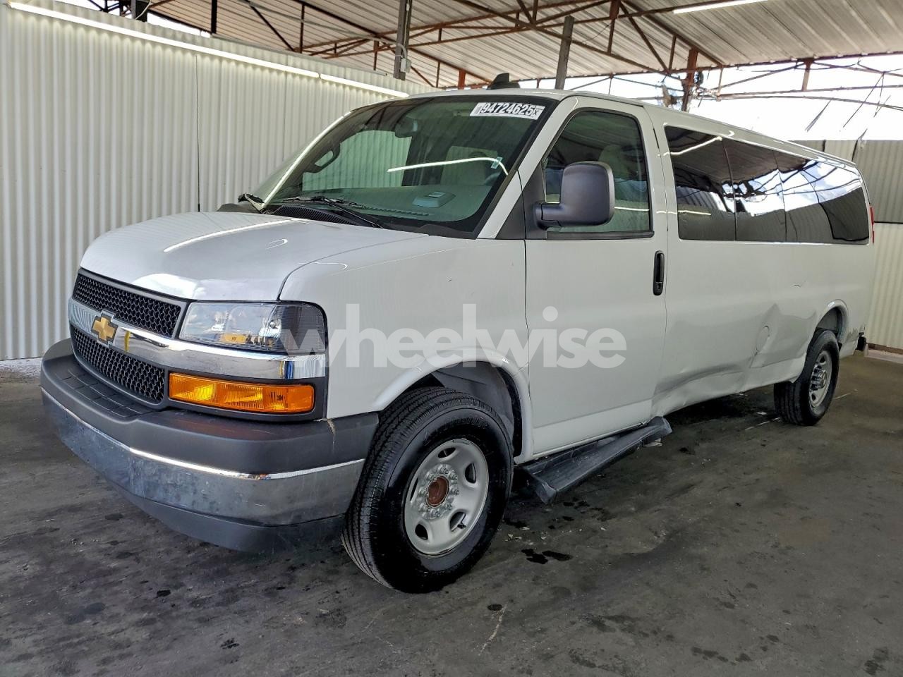 2025 CHEVROLET EXPRESS G3500 LT (VIN 1GAZGPFP9S1218881) main photo