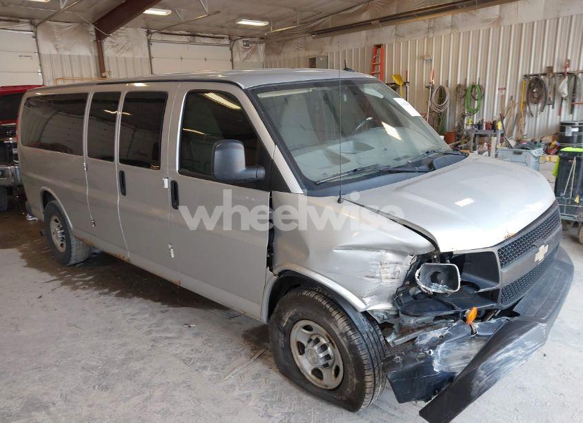 2012 Chevrolet Express 3500 LS (VIN 1GAZGZFG0C1187114) main photo