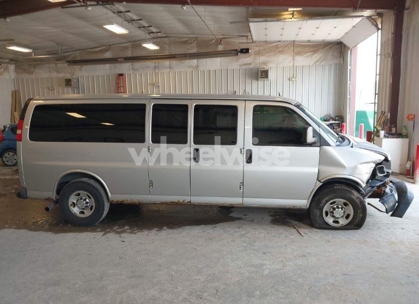 Photo 13 of 2012 Chevrolet Express 3500 LS (VIN 1GAZGZFG0C1187114)