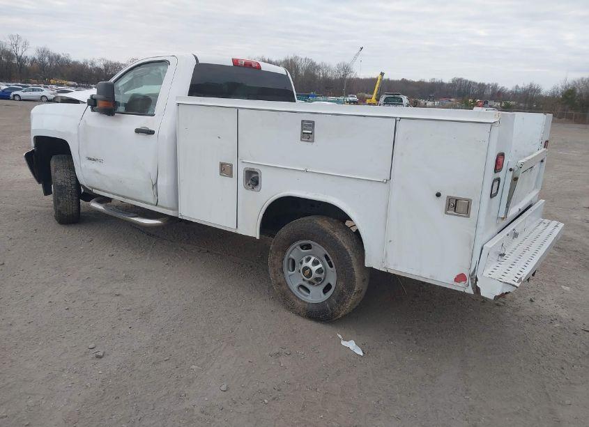 Photo 3 of 2016 Chevrolet Silverado 2500HD WT (VIN 1GB0CUEGXGZ396405)