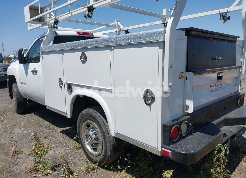Photo 3 of 2012 Chevrolet Silverado 2500HD WORK TRUCK (VIN 1GB0CVCG0CF157255)