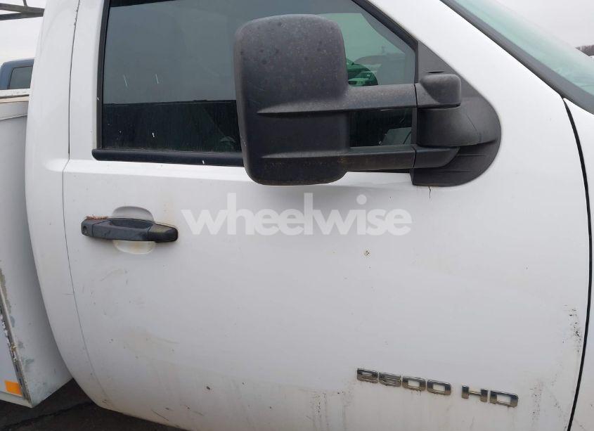 Photo 12 of 2012 Chevrolet Silverado 2500HD WORK TRUCK (VIN 1GB0CVCG3CF144998)