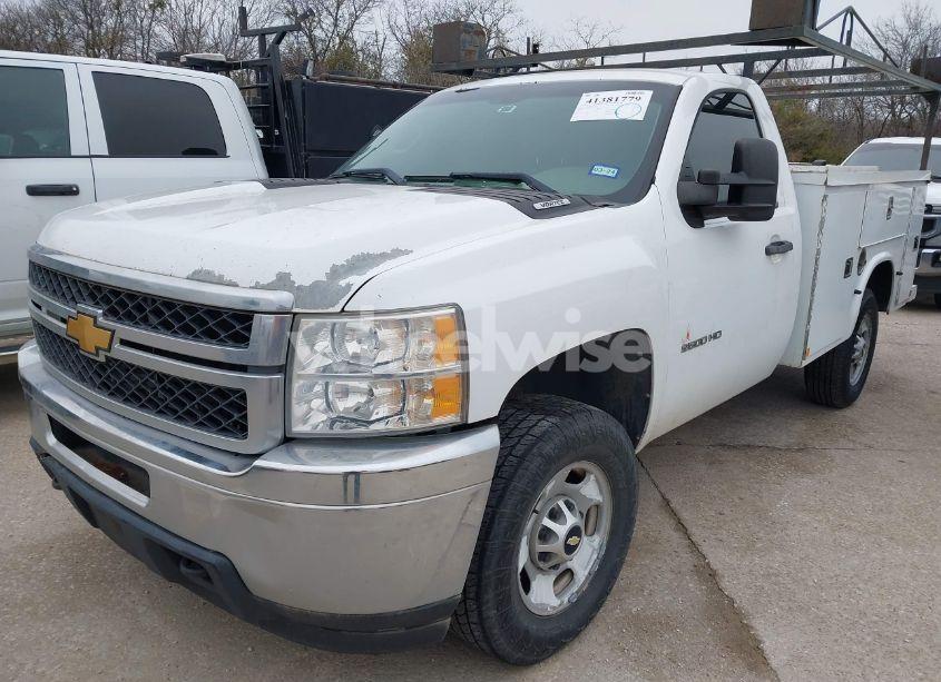 Photo 2 of 2012 Chevrolet Silverado 2500HD WORK TRUCK (VIN 1GB0CVCG3CF144998)