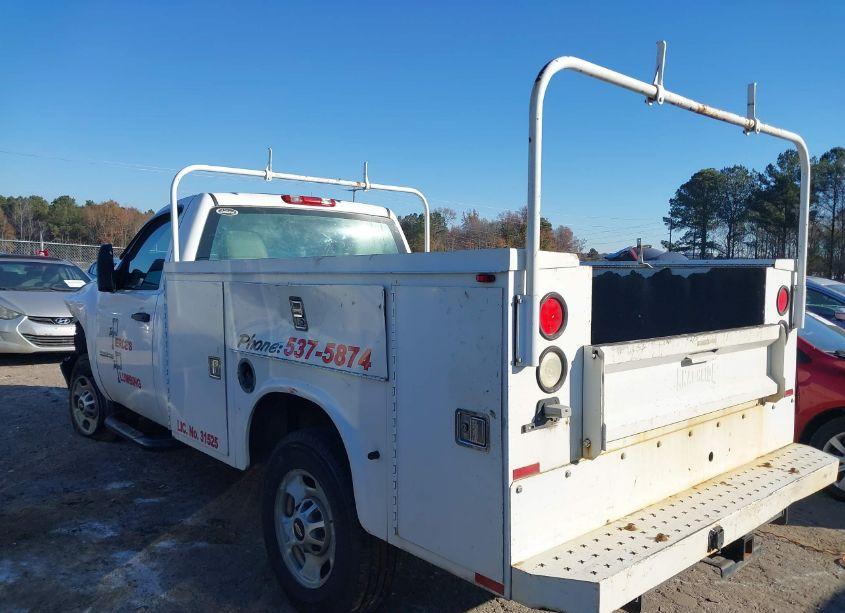 Photo 3 of 2013 Chevrolet Silverado 2500HD WORK TRUCK (VIN 1GB0CVCG8DF154508)